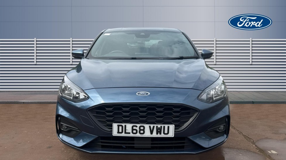 Ford Focus 1.0 EcoBoost 125 ST-Line 5dr Petrol Hatchback - Image 3