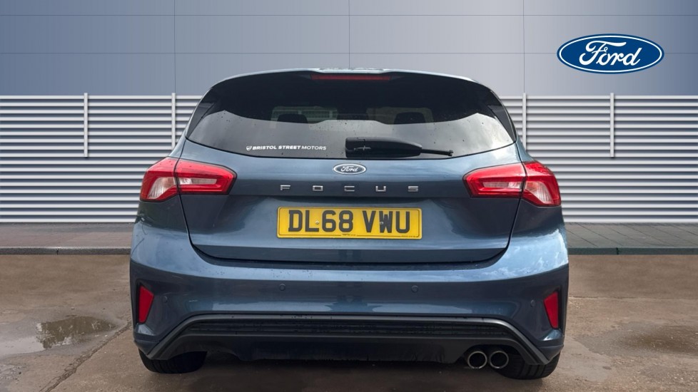 Ford Focus 1.0 EcoBoost 125 ST-Line 5dr Petrol Hatchback - Image 6