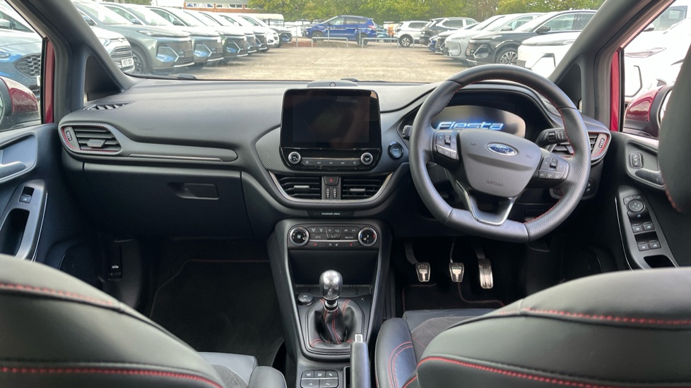 Ford Fiesta 1.0 EcoBoost Hybrid mHEV 155 ST-Line Vignale 5dr Petrol Hatchback - Image 10