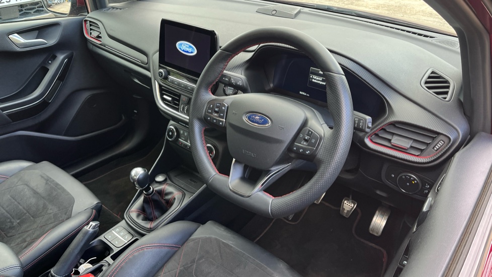 Ford Fiesta 1.0 EcoBoost Hybrid mHEV 155 ST-Line Vignale 5dr Petrol Hatchback - Image 11