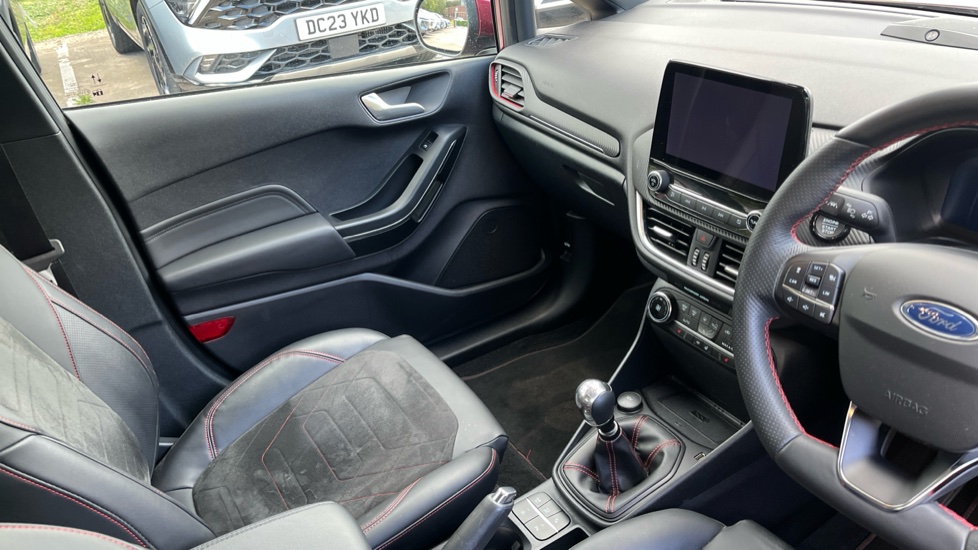 Ford Fiesta 1.0 EcoBoost Hybrid mHEV 155 ST-Line Vignale 5dr Petrol Hatchback - Image 14