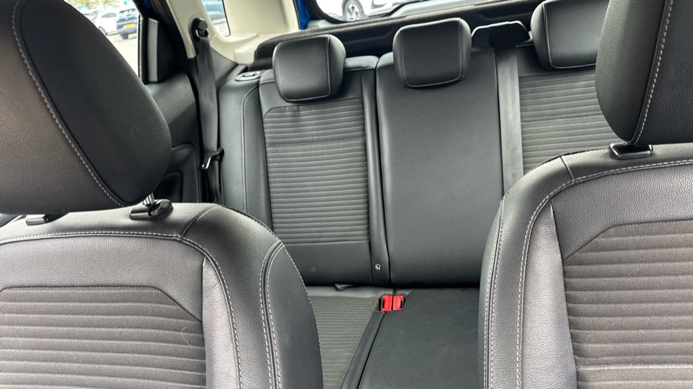 Ford EcoSport 1.0 EcoBoost 125 Titanium 5dr Petrol Hatchback - Image 15
