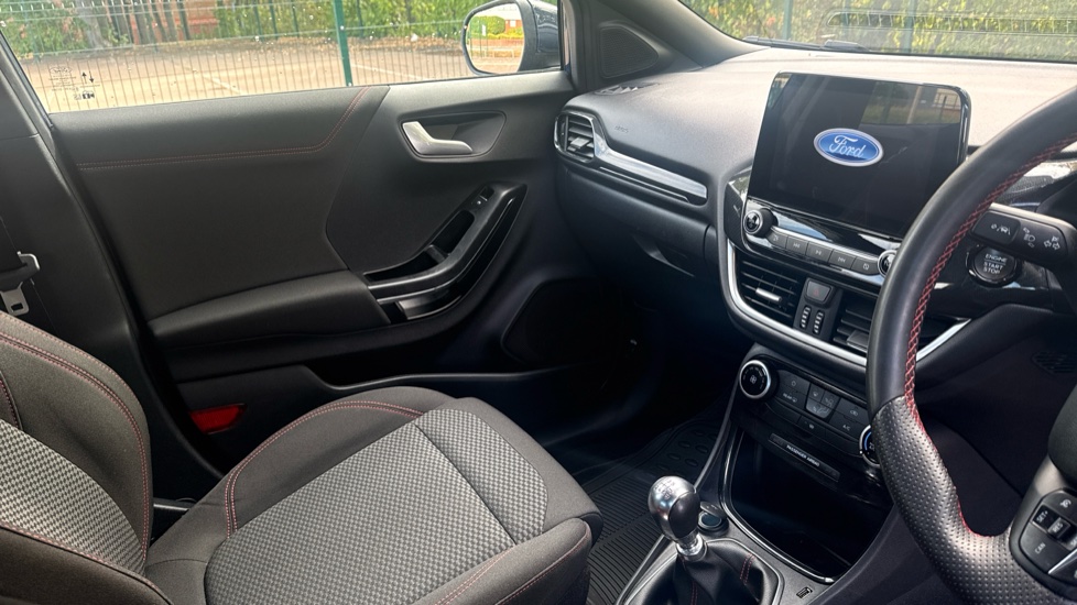 Ford Puma 1.0 EcoBoost Hybrid mHEV ST-Line 5dr Petrol Hatchback - Image 14