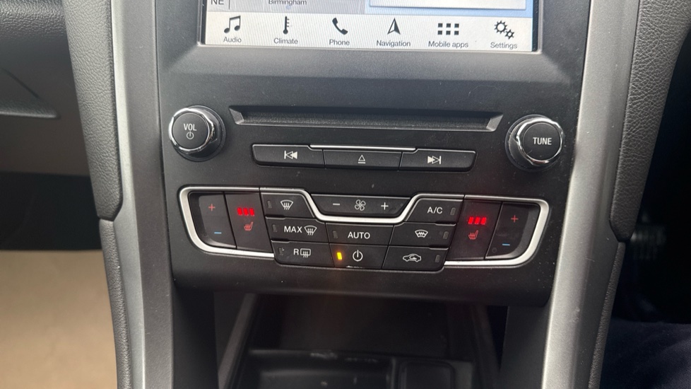 Ford Mondeo 1.5 EcoBoost 165 Titanium Edition 5dr Petrol Hatchback - Image 23