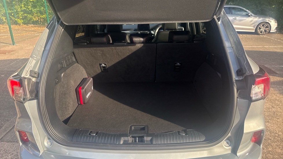 Ford Kuga 1.5 EcoBoost 150 ST-Line X Edition 5dr Petrol Estate - Image 4