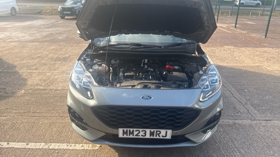 Ford Kuga 1.5 EcoBoost 150 ST-Line X Edition 5dr Petrol Estate - Image 8