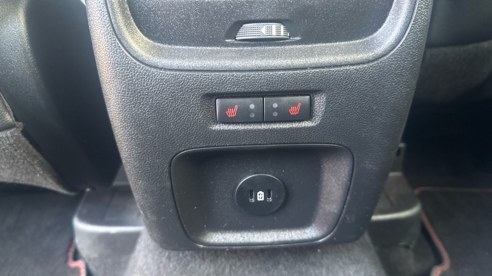 Ford Kuga 1.5 EcoBoost 150 ST-Line X Edition 5dr Petrol Estate - Image 21