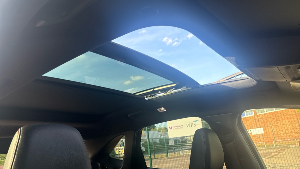 Ford Kuga 1.5 EcoBoost 150 ST-Line X Edition 5dr Petrol Estate - Image 33