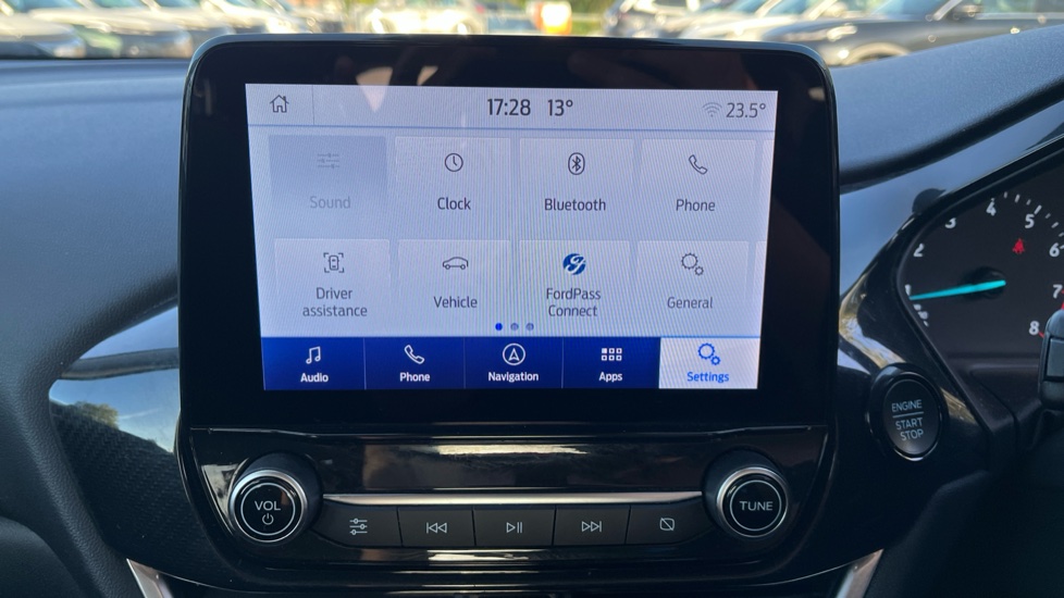 Ford Puma 1.0 EcoBoost Hybrid mHEV Titanium 5dr Petrol Hatchback - Image 12
