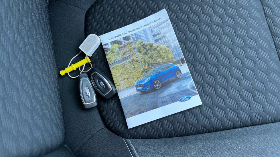 Ford Puma 1.0 EcoBoost Hybrid mHEV Titanium 5dr Petrol Hatchback - Image 19