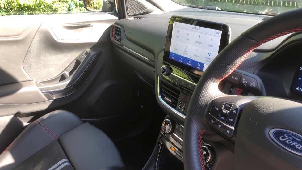 Ford Puma ST 1.5 EcoBoost ST 5dr Petrol Hatchback - Image 14