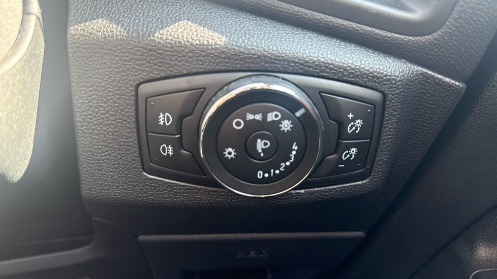 Ford EcoSport 1.0 EcoBoost 125 ST-Line 5dr Petrol Hatchback - Image 23