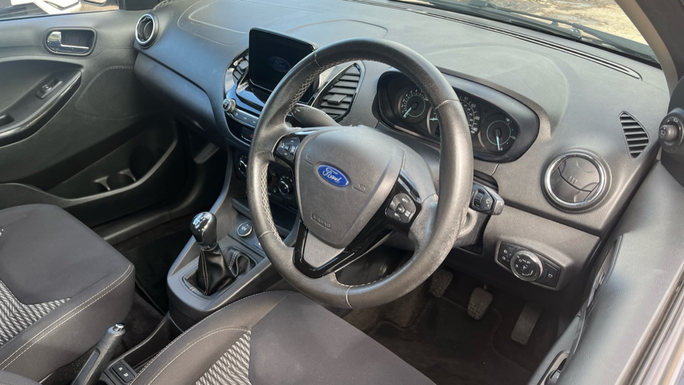 Ford KA+ 1.2 85 Zetec 5dr Petrol Hatchback - Image 11