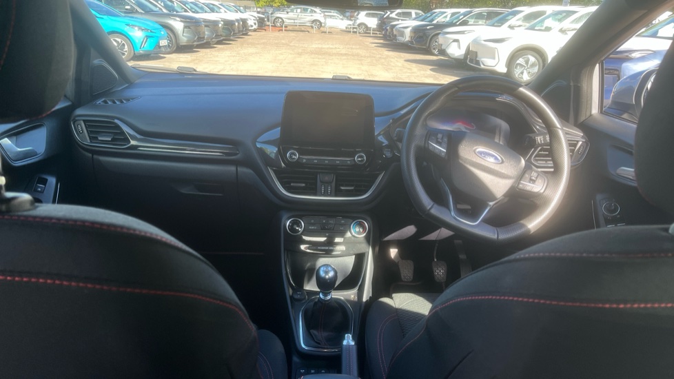 Ford Puma 1.0 EcoBoost Hybrid mHEV ST-Line 5dr Petrol Hatchback - Image 10