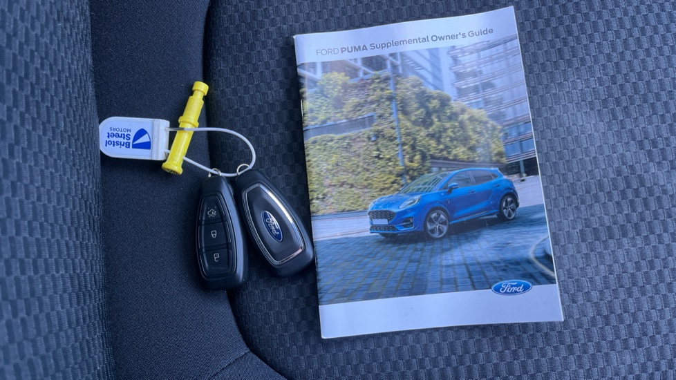 Ford Puma 1.0 EcoBoost Hybrid mHEV ST-Line 5dr Petrol Hatchback - Image 19