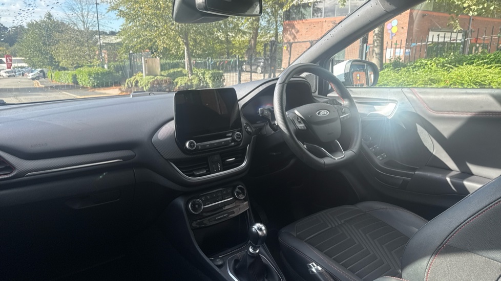 Ford Puma 1.0 EcoBoost Hybrid mHEV 155 ST-Line X 5dr Petrol Hatchback - Image 9