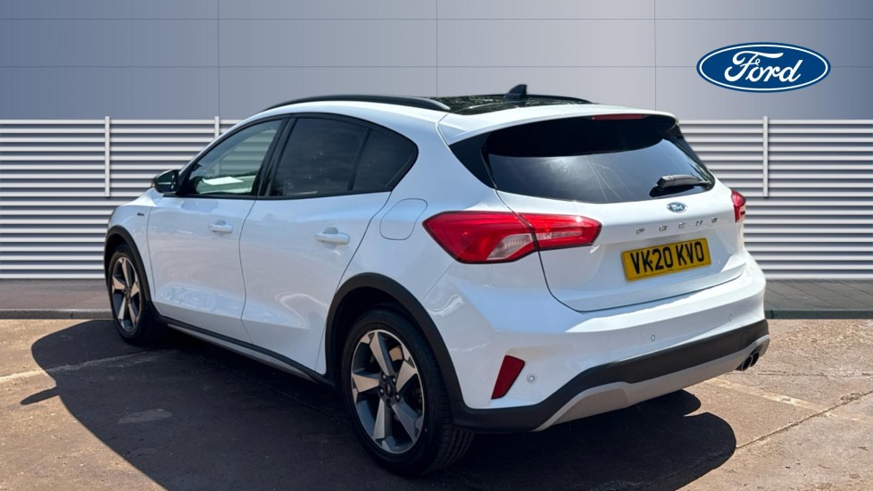 Ford Focus 1.0 EcoBoost 125 Active 5dr Petrol Hatchback - Image 2