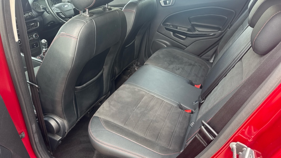 Ford EcoSport 1.0 EcoBoost 125 ST-Line 5dr Petrol Hatchback - Image 16