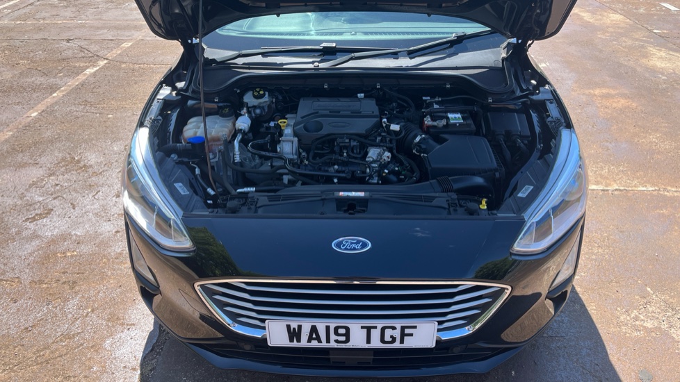 Ford Focus 1.0 EcoBoost 100 Zetec 5dr Petrol Hatchback - Image 8