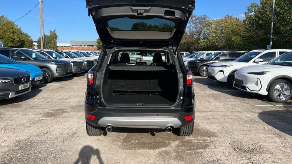 Ford Kuga 2.0 TDCi Titanium Edition 5dr 2WD Diesel Estate - Image 4