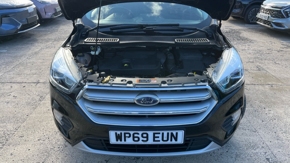 Ford Kuga 2.0 TDCi Titanium Edition 5dr 2WD Diesel Estate - Image 8