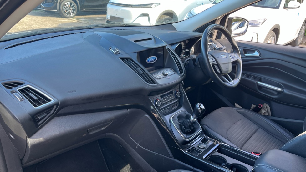 Ford Kuga 2.0 TDCi Titanium Edition 5dr 2WD Diesel Estate - Image 9