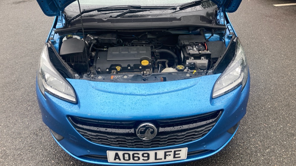 Vauxhall Corsa 1.4 [75] Griffin 5dr Petrol Hatchback - Image 8