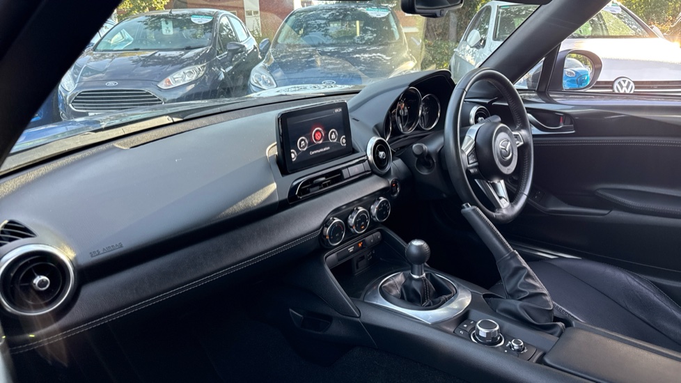 Mazda MX-5 2.0 [184] Exclusive-Line 2dr Petrol Convertible - Image 9