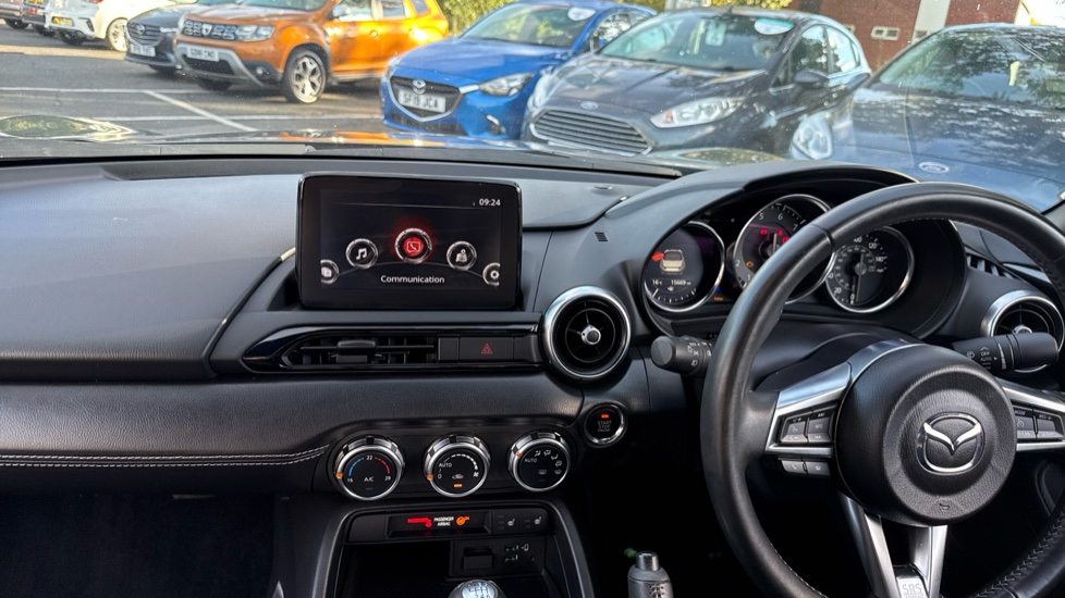 Mazda MX-5 2.0 [184] Exclusive-Line 2dr Petrol Convertible - Image 10