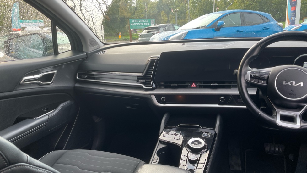 Kia Sportage 1.6T GDi HEV 3 5dr Auto Hybrid Estate - Image 14