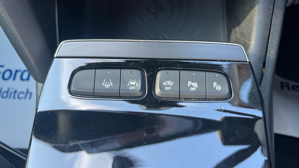 Vauxhall Mokka 100kW Ultimate 50kWh 5dr Auto Electric Hatchback - Image 30
