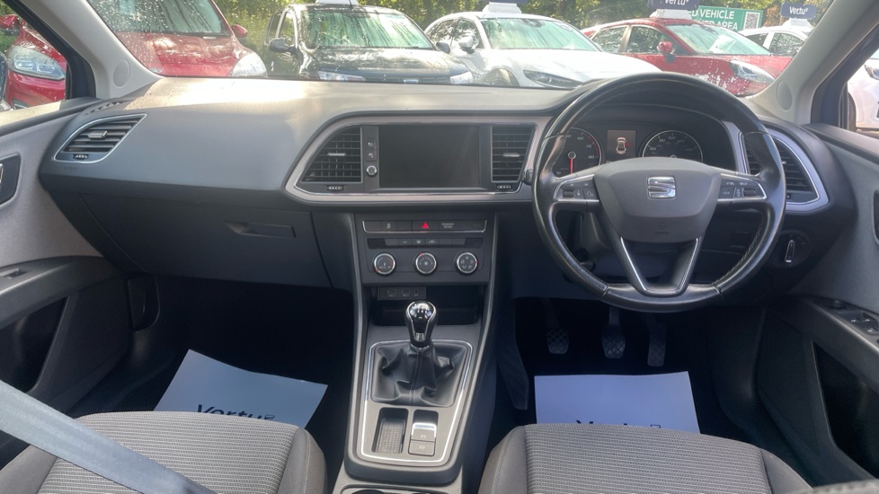 SEAT Leon 1.2 TSI SE Technology 5dr Petrol Hatchback - Image 10
