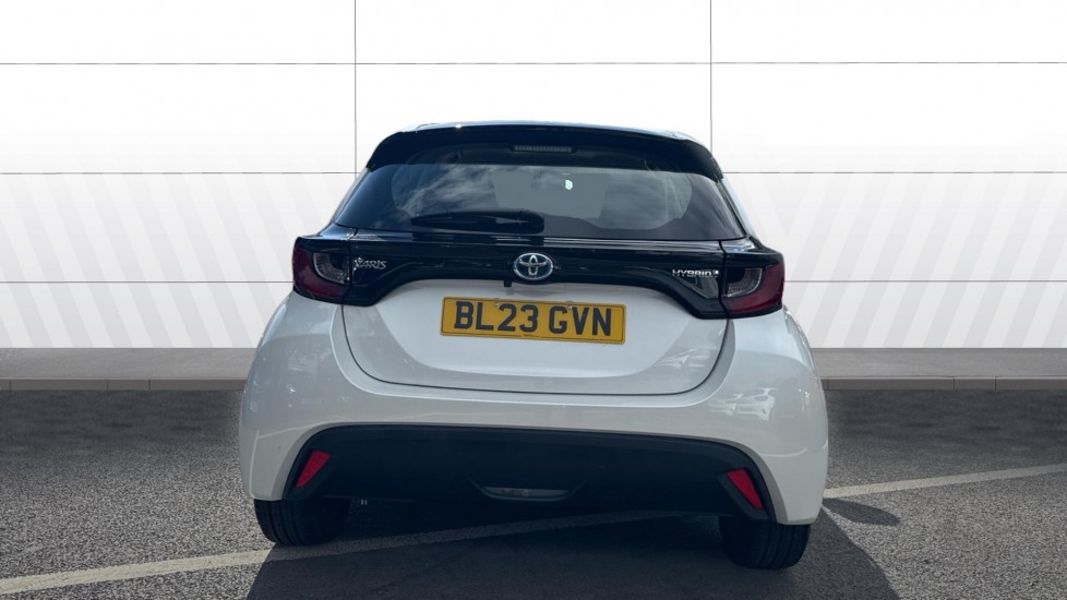 Toyota Yaris 1.5 Hybrid Icon 5dr CVT Hybrid Hatchback - Image 6