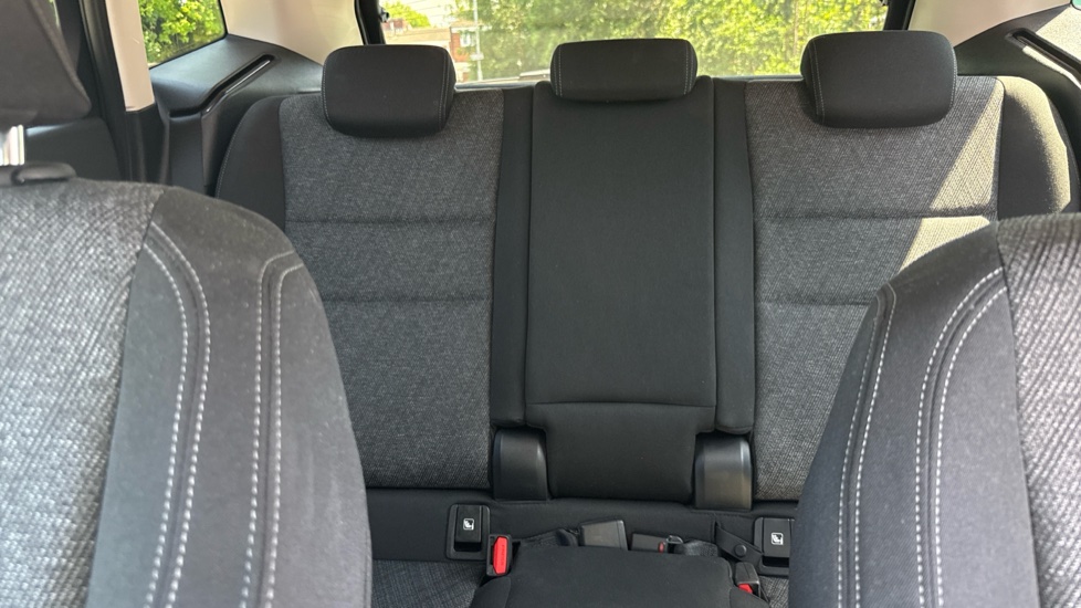 BMW 2 Series 225e xDrive Sport 5dr DCT Hatchback - Image 15
