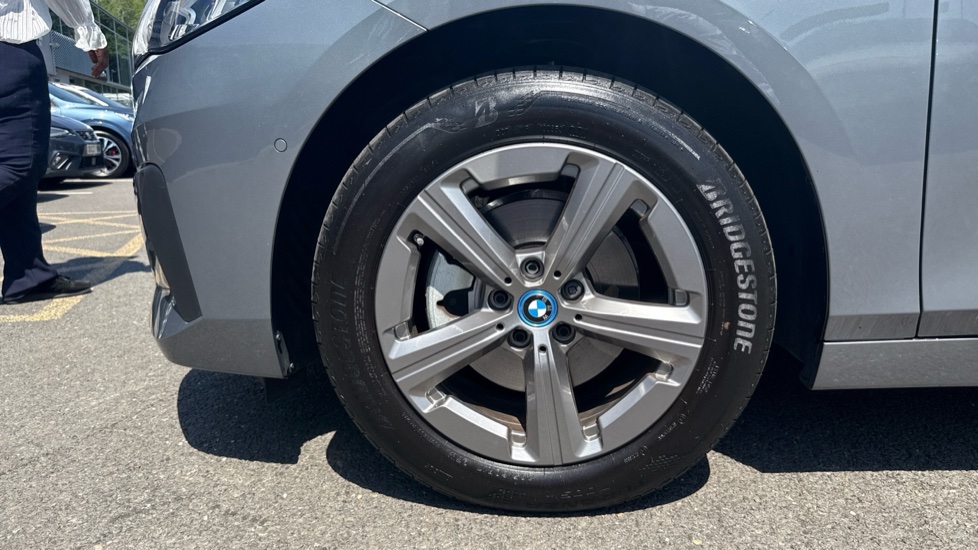 BMW 2 Series 225e xDrive Sport 5dr DCT Hatchback - Image 26