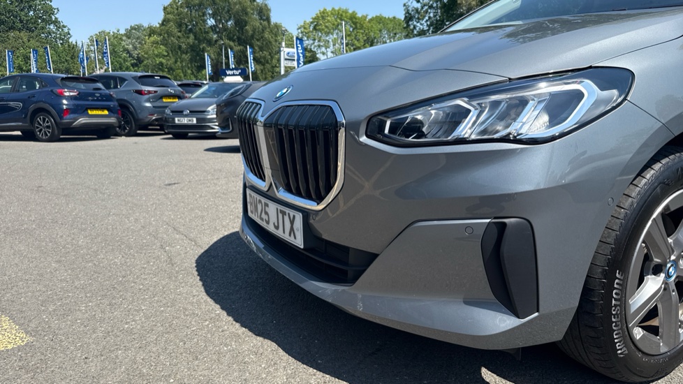 BMW 2 Series 225e xDrive Sport 5dr DCT Hatchback - Image 28