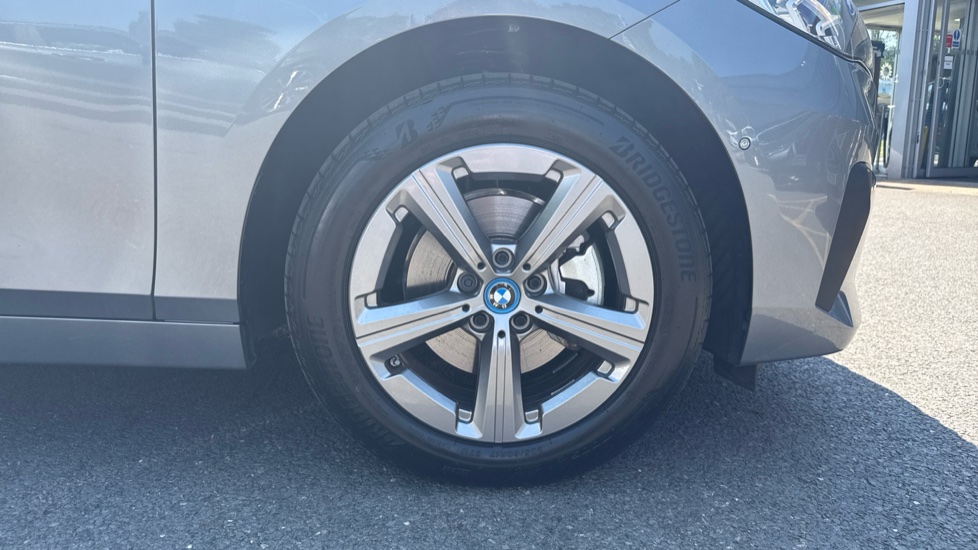 BMW 2 Series 225e xDrive Sport 5dr DCT Hatchback - Image 29