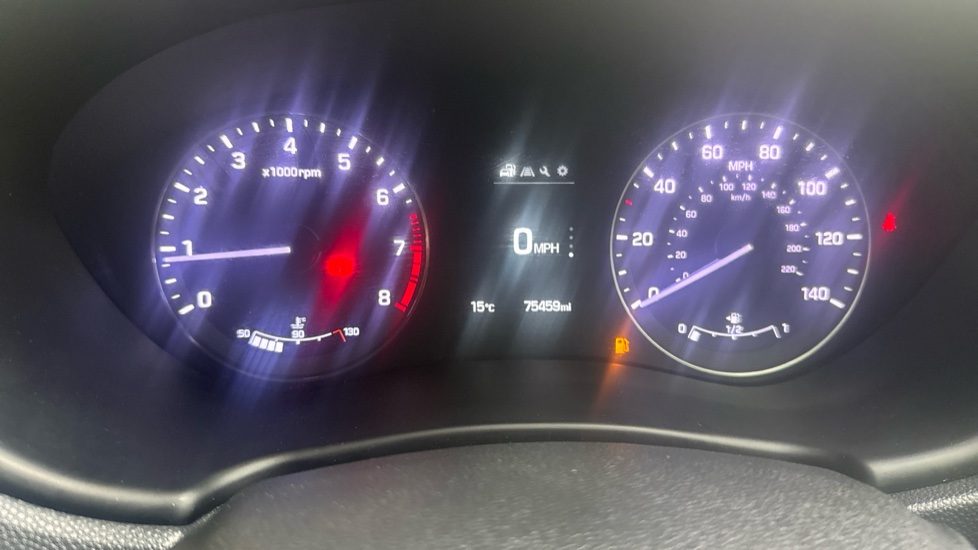 Hyundai i20 1.2 Premium Nav 5dr Petrol Hatchback - Image 18