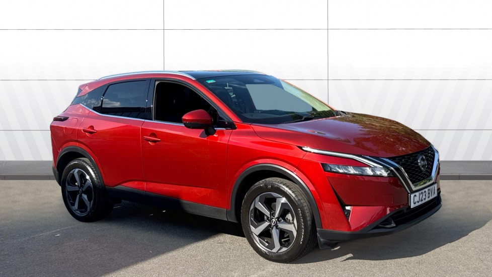 Nissan Qashqai 1.3 DiG-T MH N-Connecta 5dr Petrol Hatchback - Image 1