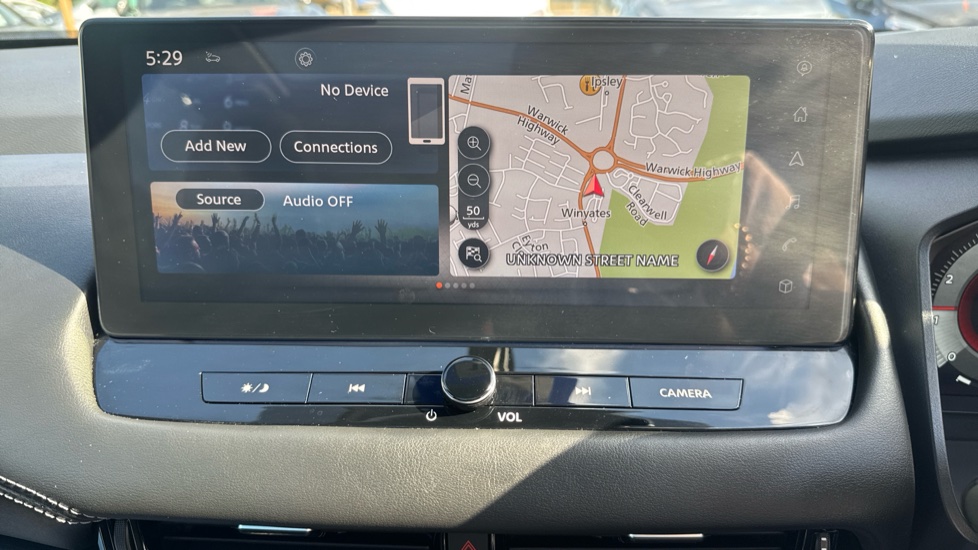 Nissan Qashqai 1.3 DiG-T MH N-Connecta 5dr Petrol Hatchback - Image 12