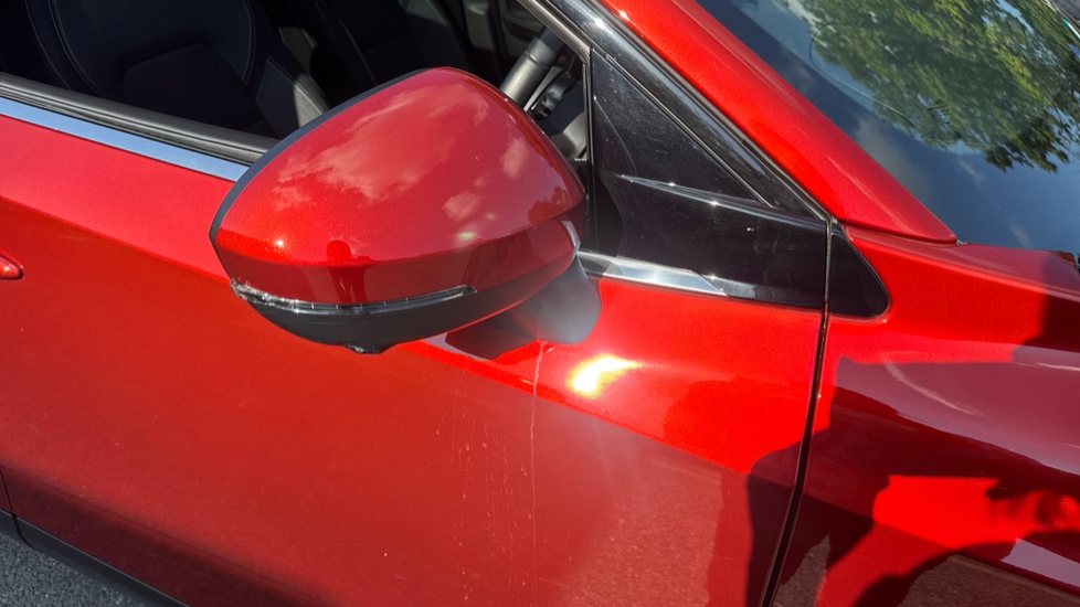 Nissan Qashqai 1.3 DiG-T MH N-Connecta 5dr Petrol Hatchback - Image 23
