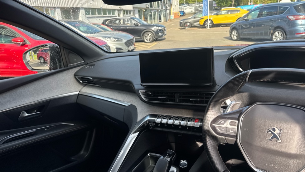 Peugeot 3008 1.5 BlueHDi GT Premium 5dr EAT8 Diesel Estate - Image 14