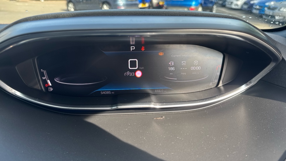 Peugeot 3008 1.5 BlueHDi GT Premium 5dr EAT8 Diesel Estate - Image 18
