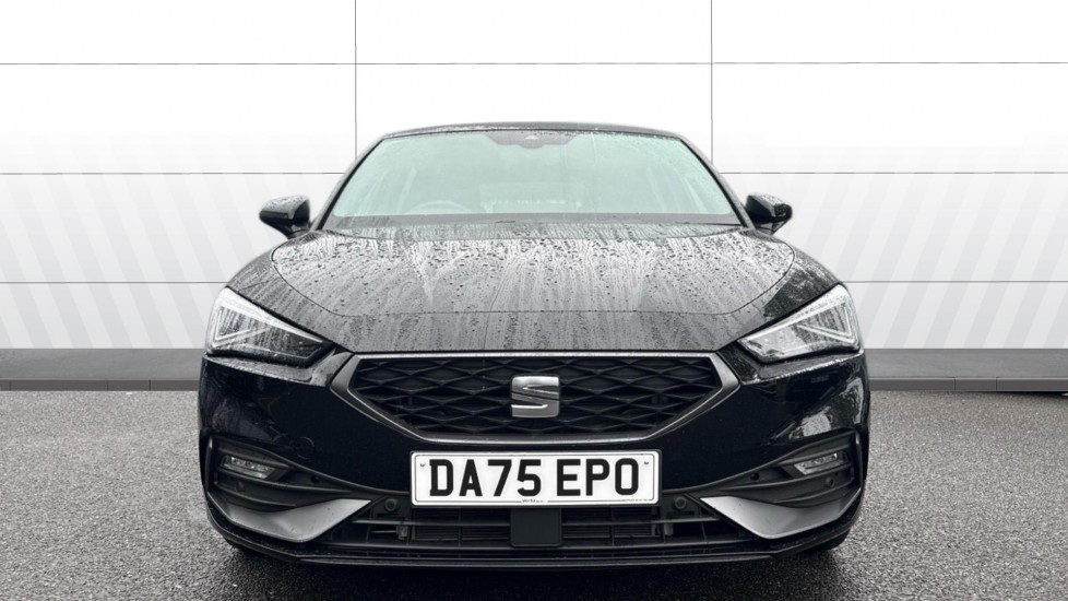 SEAT Leon 1.5 TSI 150 FR Black Edition 5dr [DAP] Petrol Hatchback - Image 3