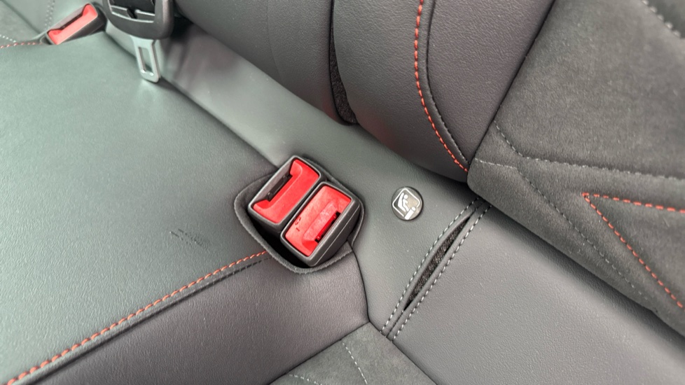 SEAT Leon 1.5 TSI 150 FR Black Edition 5dr [DAP] Petrol Hatchback - Image 17