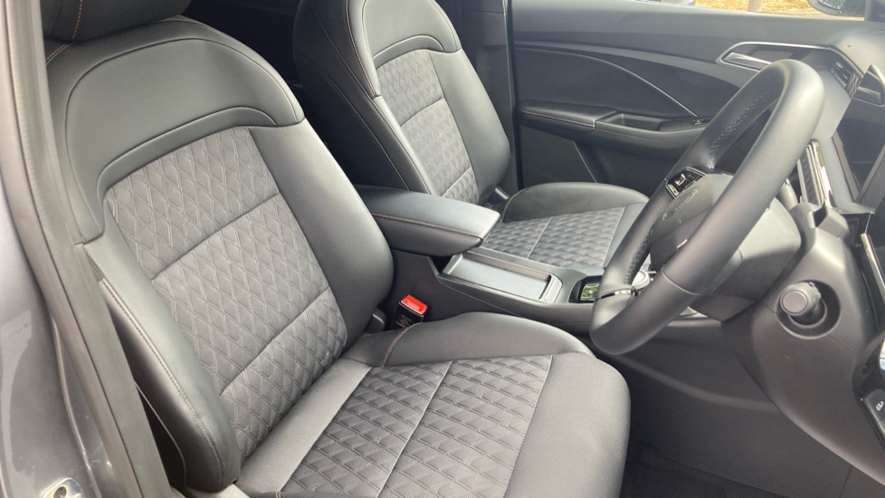 MG MG3 1.5 Hybrid Trophy 5dr Auto Hybrid Hatchback - Image 30