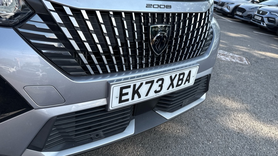 Peugeot 2008 1.2 PureTech 130 Allure 5dr Petrol Estate - Image 38