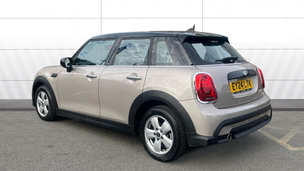 MINI Cooper 1.5 C Classic 5dr Auto Petrol Hatchback - Image 2