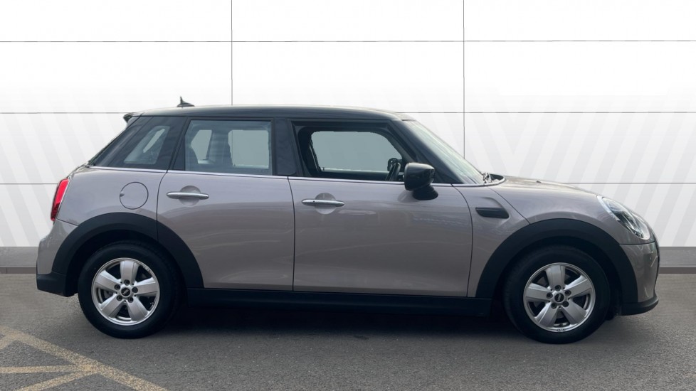 MINI Cooper 1.5 C Classic 5dr Auto Petrol Hatchback - Image 5