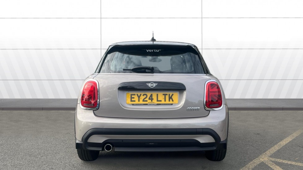 MINI Cooper 1.5 C Classic 5dr Auto Petrol Hatchback - Image 6